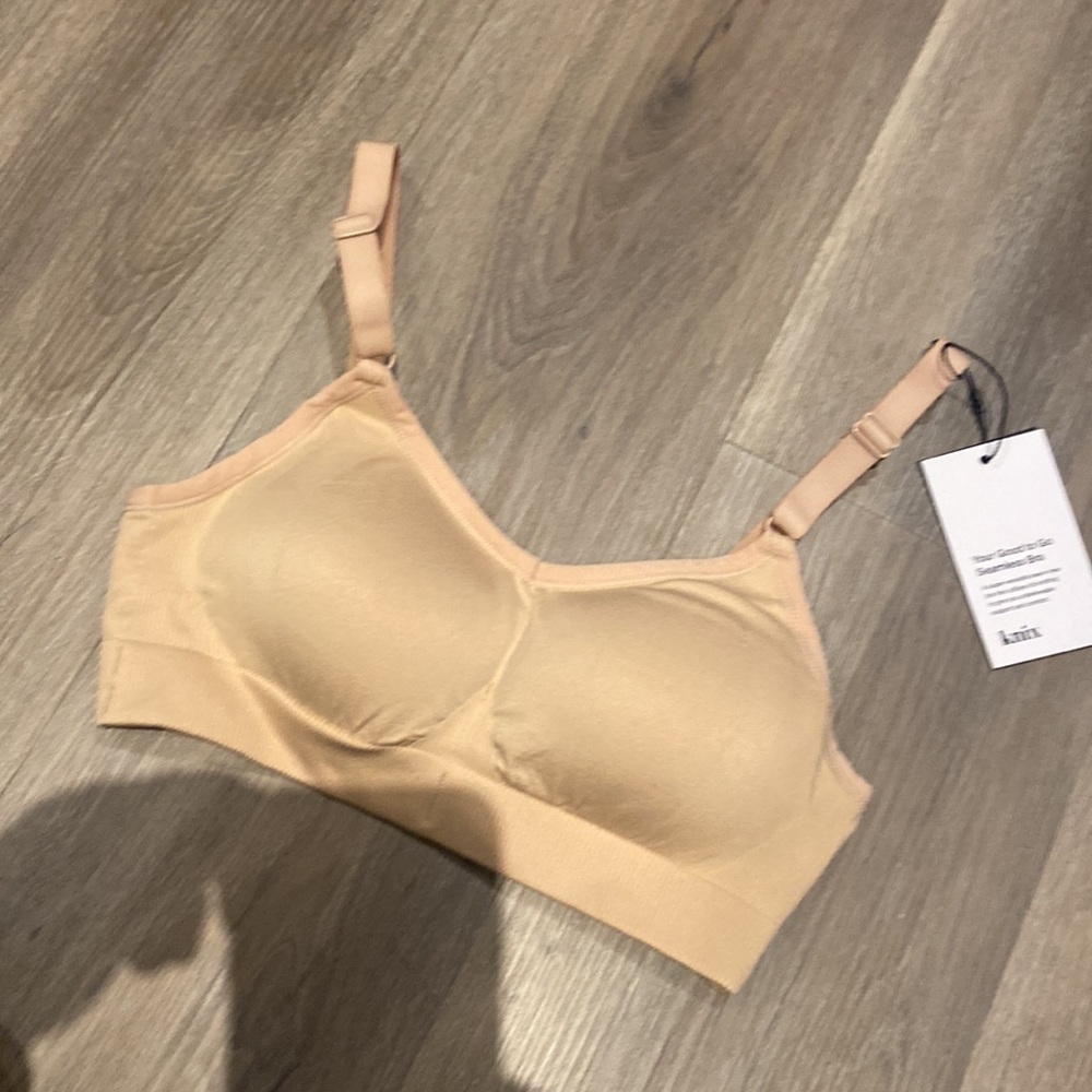 BNWT Good to Go Seamless Bra Size XS+ - Picture 5 of 8